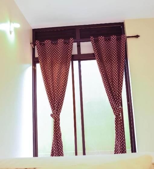 Hotel Kampala Suites