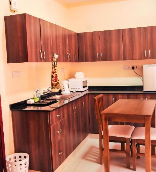 Hotel Kampala Suites