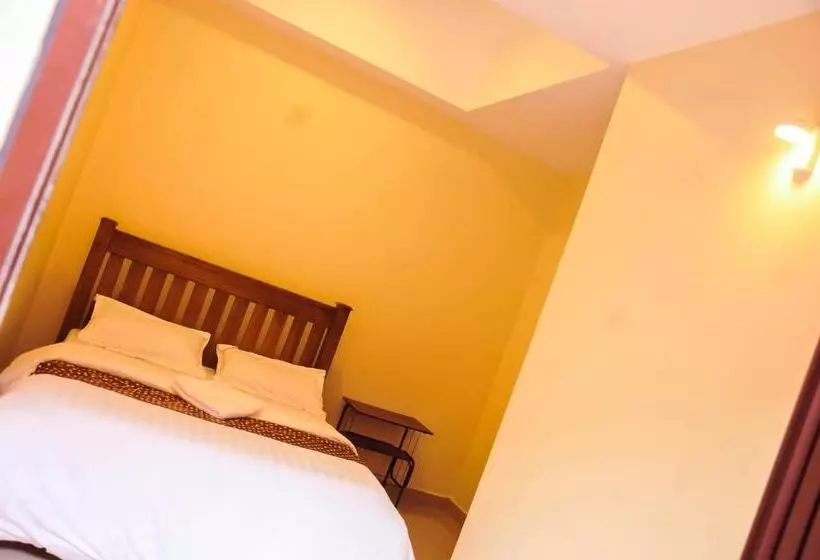 Hotel Kampala Suites