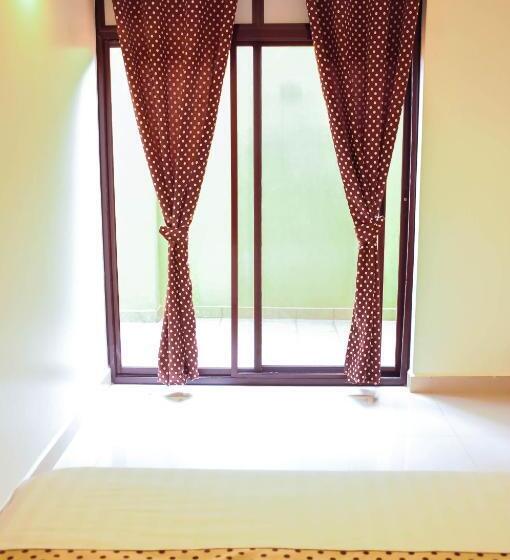 Hotel Kampala Suites