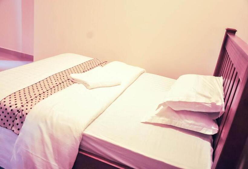 Hotel Kampala Suites