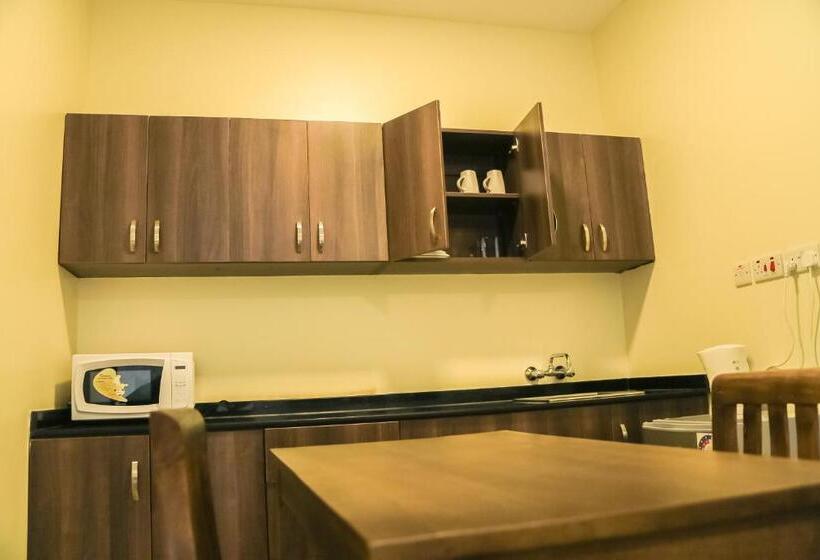 Hotel Kampala Suites