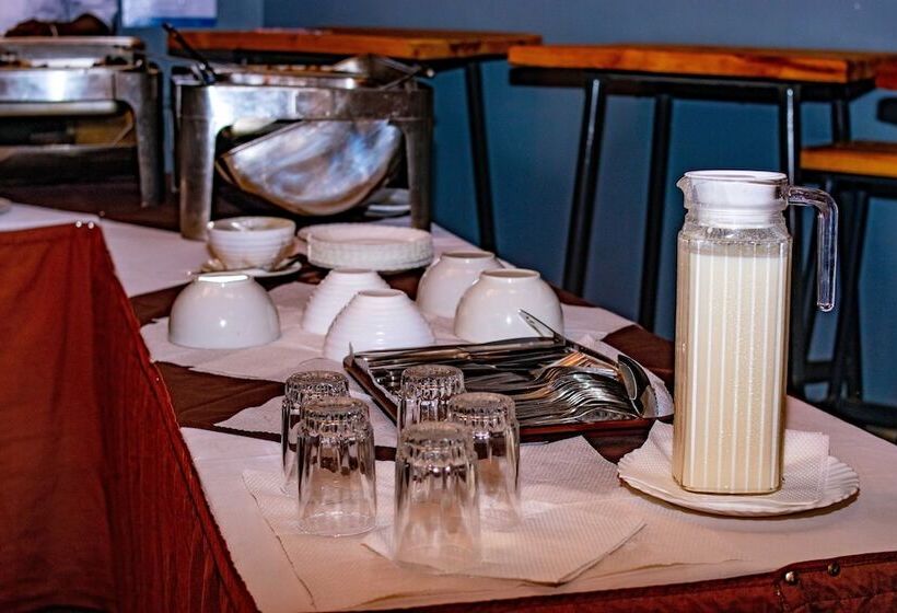 Hotell Le Savanna Country Lodge And