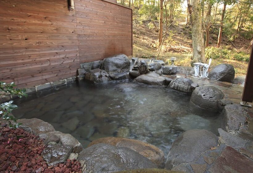 בית מלון כפרי Rokusui Rou