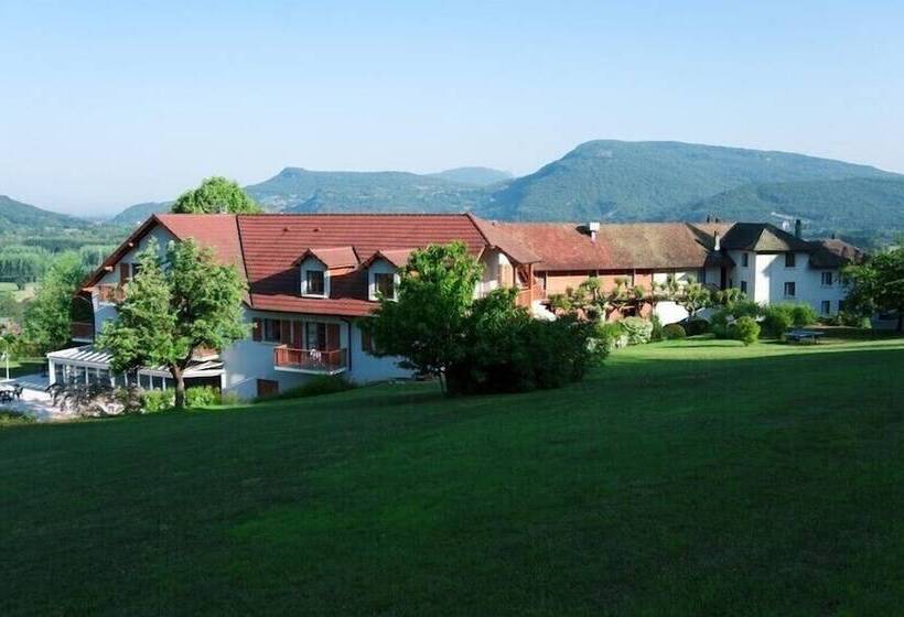 Отель Restaurant Les Bergeronnettes