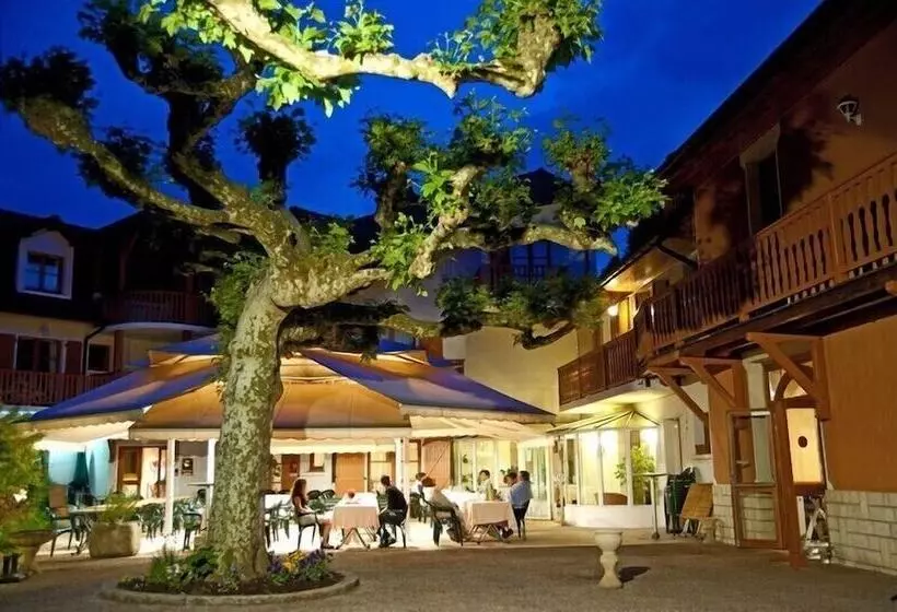 Hotelli Restaurant Les Bergeronnettes