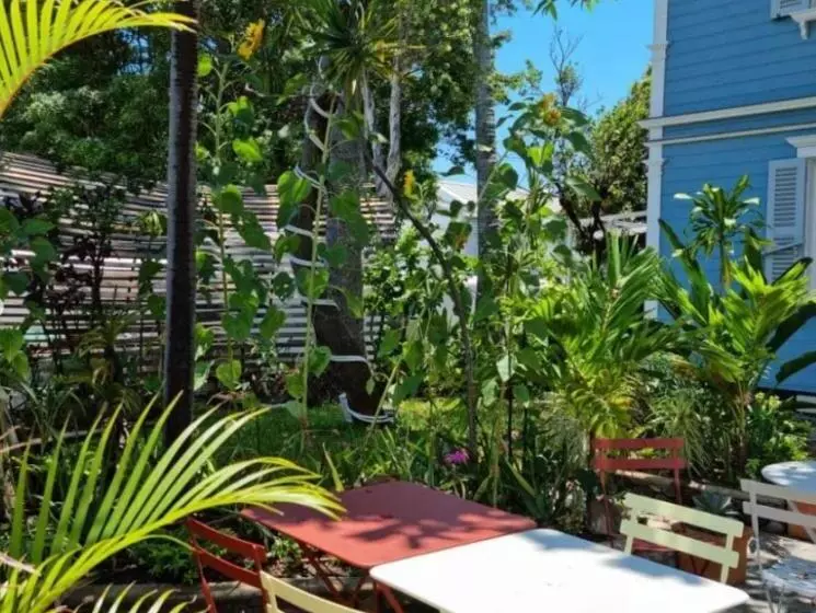 هتل Villa Angélique   Hôtel Classé Monument Historique