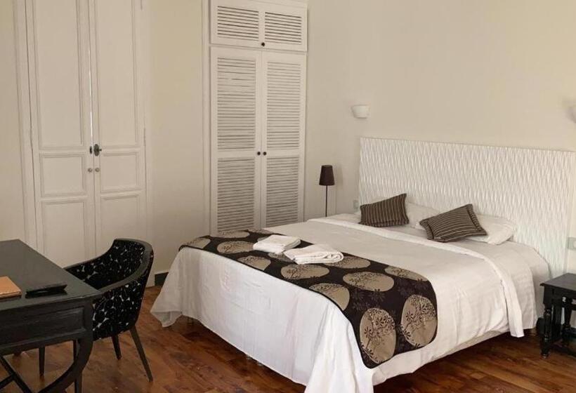 ホテル Villa Angélique Hôtel Classé Monument Historique