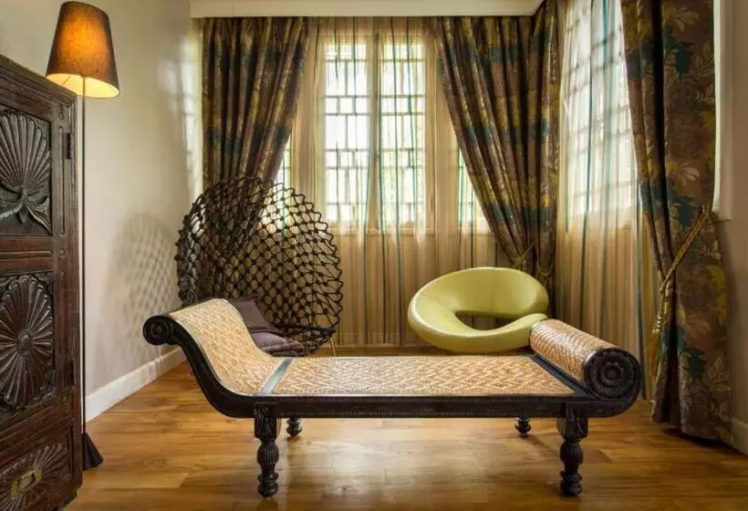 هتل Villa Angélique   Hôtel Classé Monument Historique