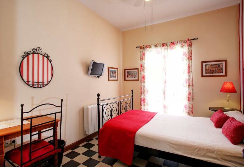 پانسیون Málaga Lodge Guesthouse