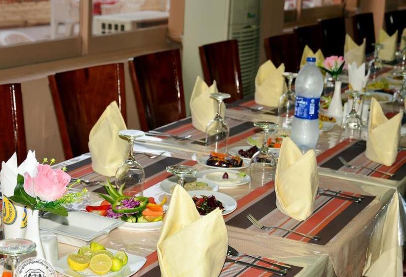 Port Said Hotel & Apartments