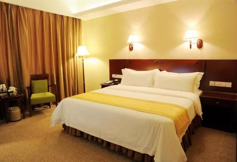 Vienna Hotel Jinan Liancheng Square