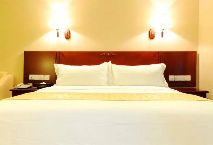 Vienna Hotel Jinan Liancheng Square
