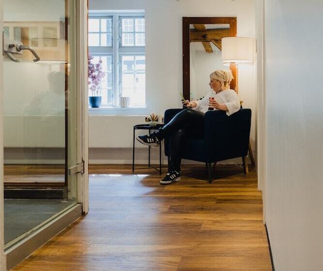 호스텔 Capsule Hotel Nyhavn63