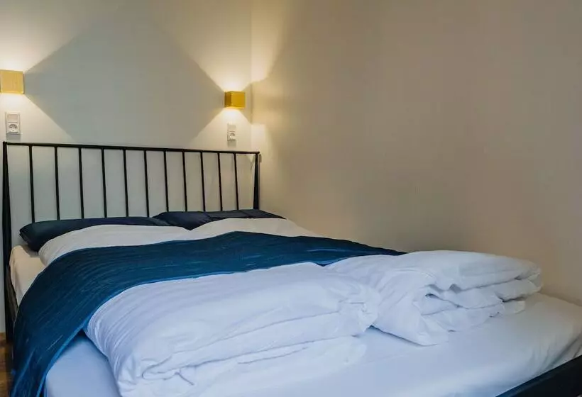 Retkeilymaja Capsule Hotel Nyhavn63