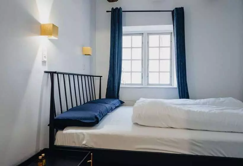 Retkeilymaja Capsule Hotel Nyhavn63