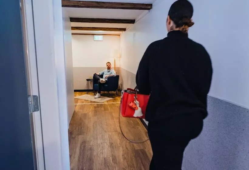 Retkeilymaja Capsule Hotel Nyhavn63