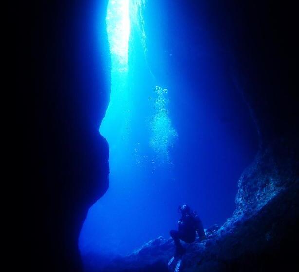 تختخواب و صبحانه 綠島寧靜海潛水 城堡館 Twinkleocean Diving Hostel