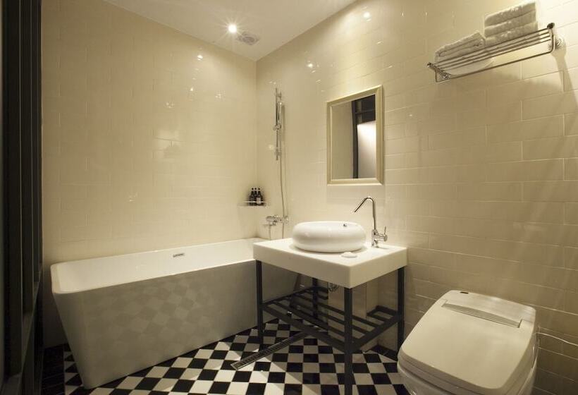 בית מלון כפרי Brown Dot