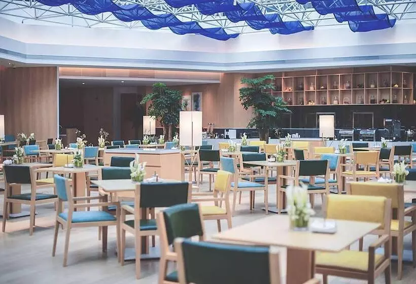 ホテル Holiday Inn Express Shanghai Songjiang Fangta, An Ihg