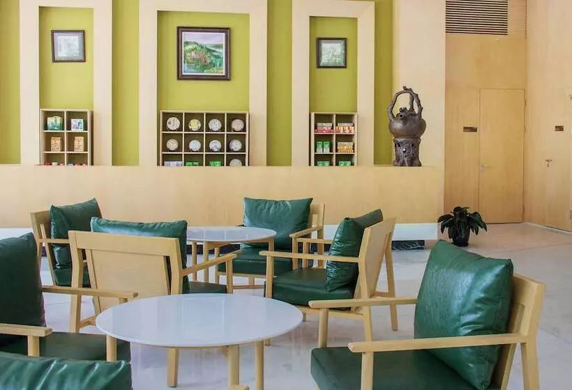 ホテル Holiday Inn Express Shanghai Songjiang Fangta, An Ihg