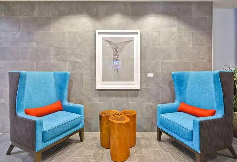 Hotelli Home2 Suites By Hilton Dallas Addison
