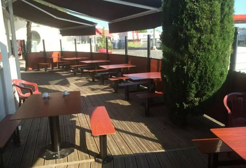 ホテル Relais De Barbezieux