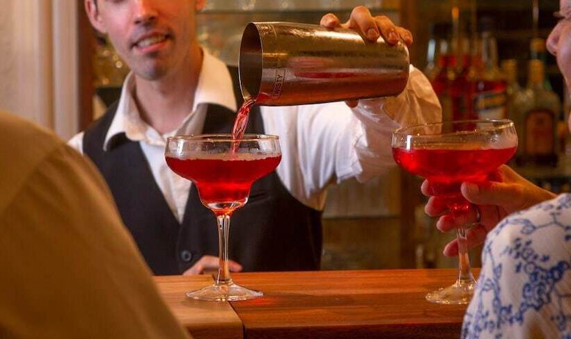 هتل Sauntehus Castle