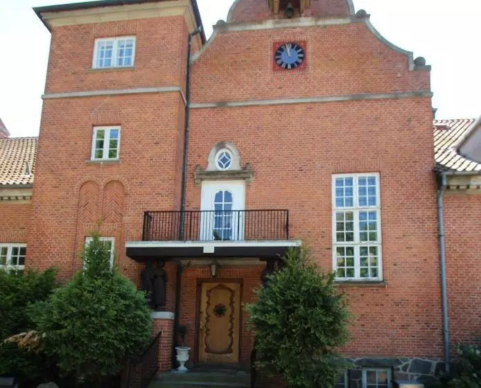 Hotelli Sauntehus Castle
