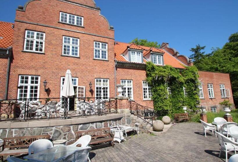 هتل Sauntehus Castle