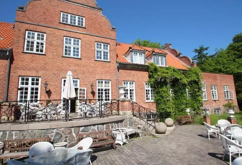 Hotelli Sauntehus Castle