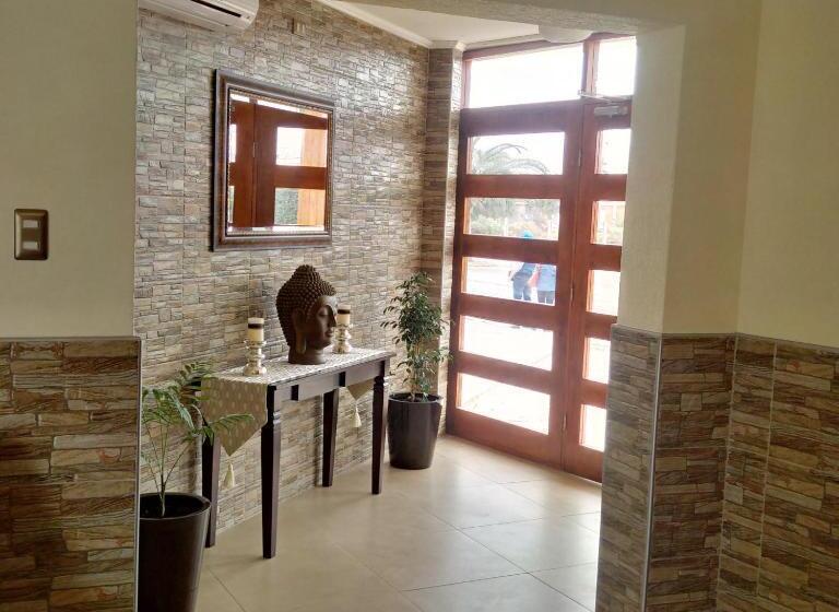 فندق & Spa Las Taguas