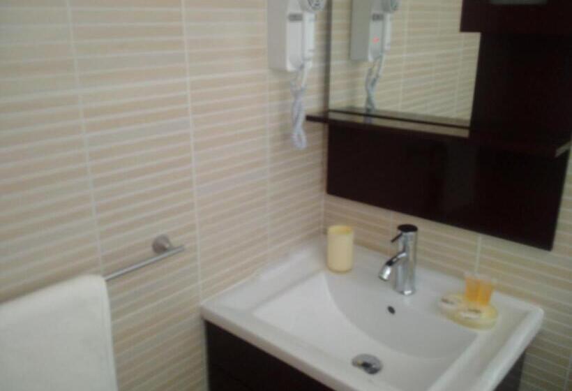 فندق & Spa Las Taguas