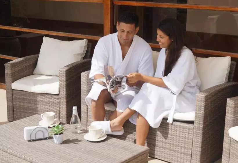 هتل & Spa Las Taguas