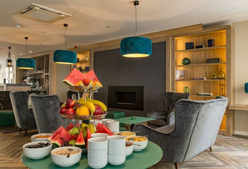 בית מלון כפרי Three Corners Lifestyle