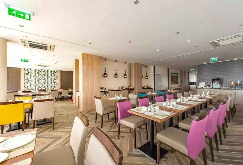 Hotelli Three Corners Lifestyle