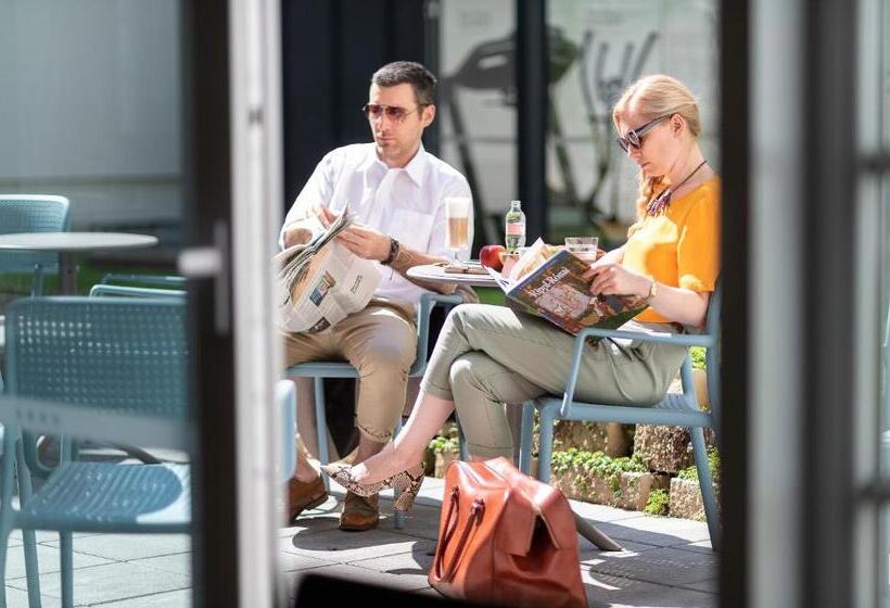 בית מלון כפרי Three Corners Lifestyle