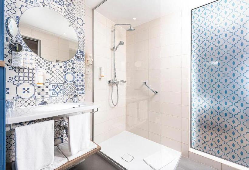 בית מלון כפרי Three Corners Lifestyle