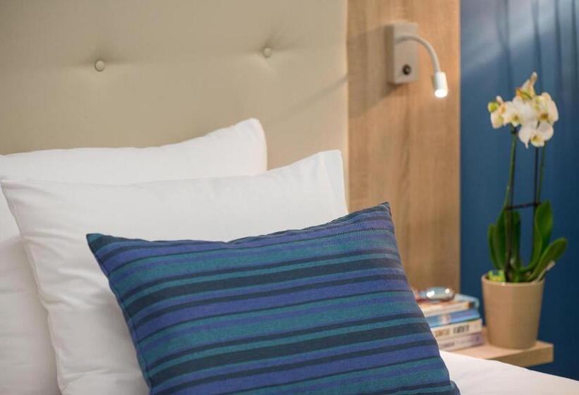 בית מלון כפרי Three Corners Lifestyle