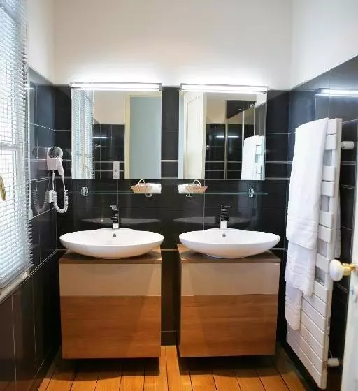 Hotelli Villa Héloïse Hôtel 3 étoiles