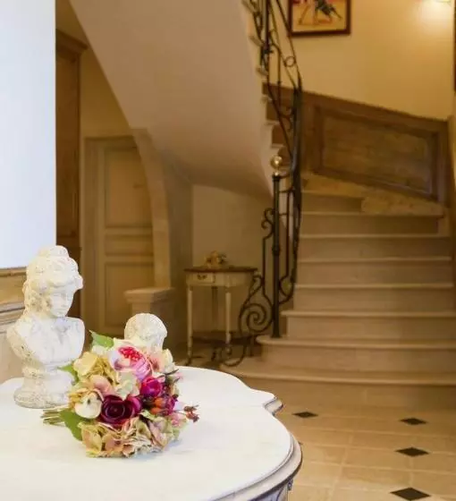 Hotelli Villa Héloïse Hôtel 3 étoiles