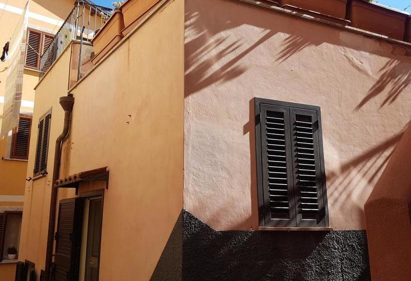 مبيت وإفطار Chiocciola House