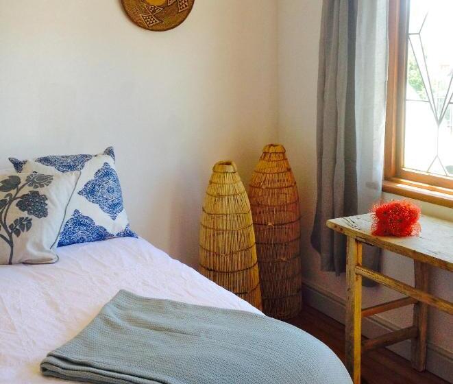 Bed and Breakfast Number5 Guesthouse