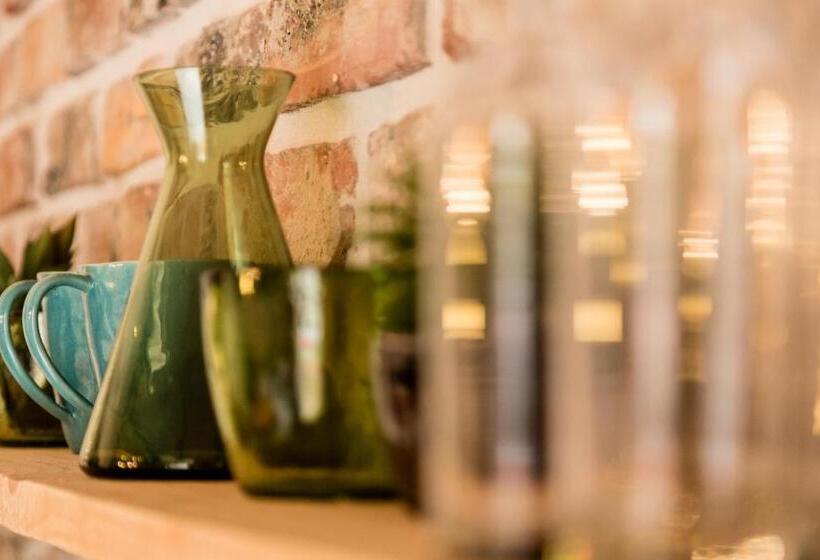 Bed and Breakfast Number5 Guesthouse