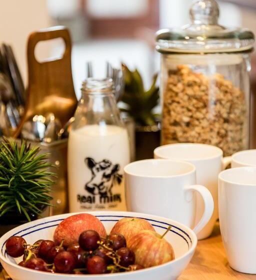 Bed and Breakfast Number5 Guesthouse