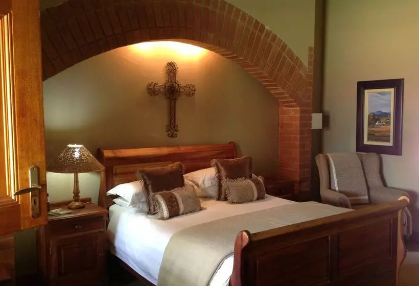 Berit Country Home & Chapel