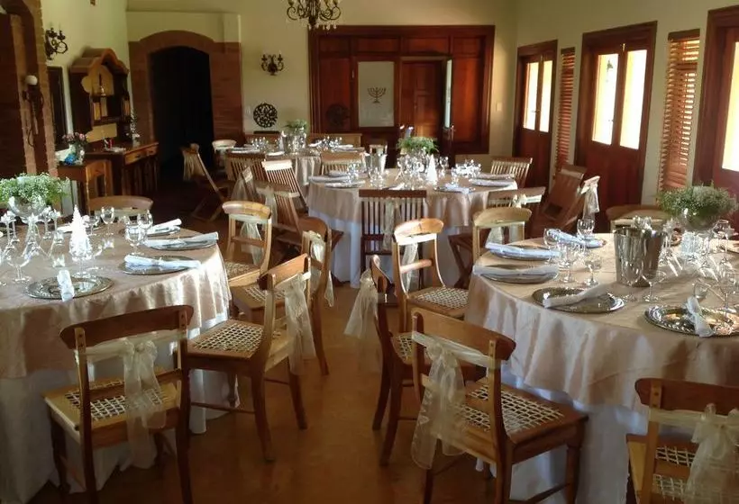 Berit Country Home & Chapel