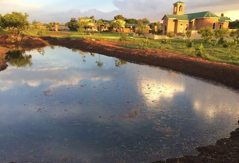 Berit Country Home & Chapel