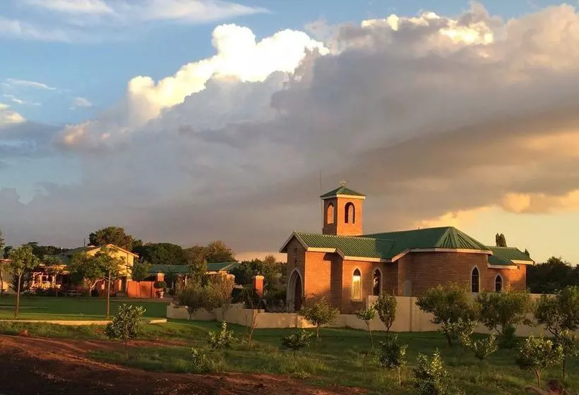 Berit Country Home & Chapel