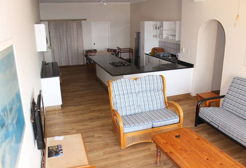 Glenmore Sands Beach Resort